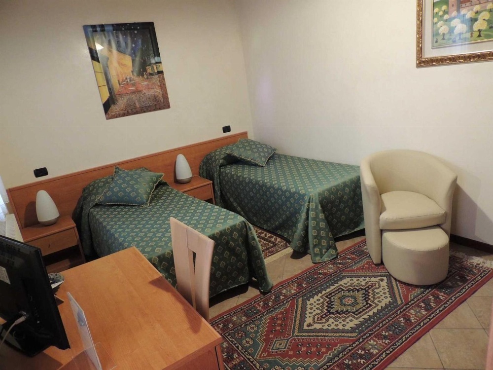 Country House Country Club Main image