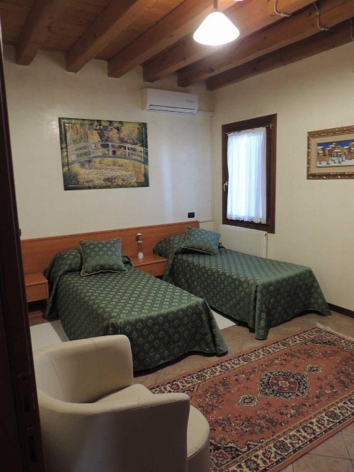 Country House Country Club image 4