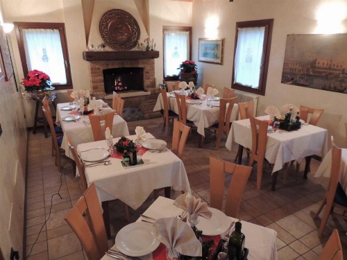 Country House Country Club image 5